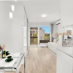 Modern With Ac, Balcony & Free Parking *
