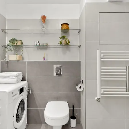 Modern With Ac, Balcony & Free Parking Apartmán Bratislava
