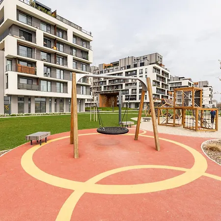 Modern With Ac, Balcony & Free Parking Apartment Bratislava