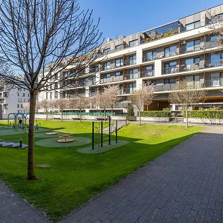 Slnecnice With Parking And 24 Hour Check In