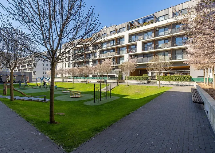 Slnecnice With Parking And 24 Hour Check In