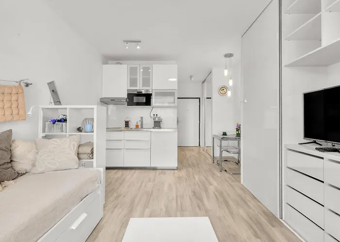 Slnecnice With Parking And 24 Hour Check In Bratislava