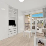 Modern With Ac, Balcony & Free Parking דירה ברטיסלאבה