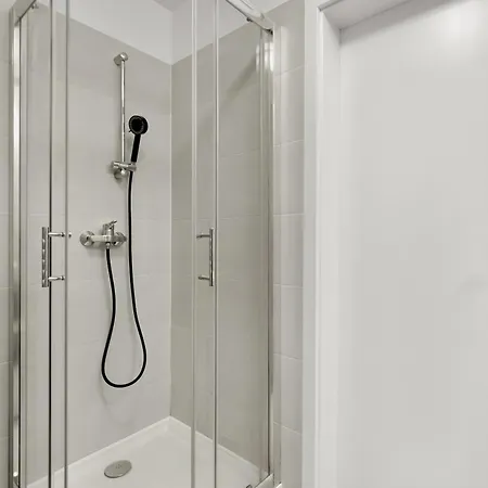 Slnecnice With Parking And 24 Hour Check In *