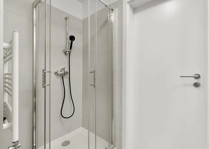 Slnecnice With Parking And 24 Hour Check In *