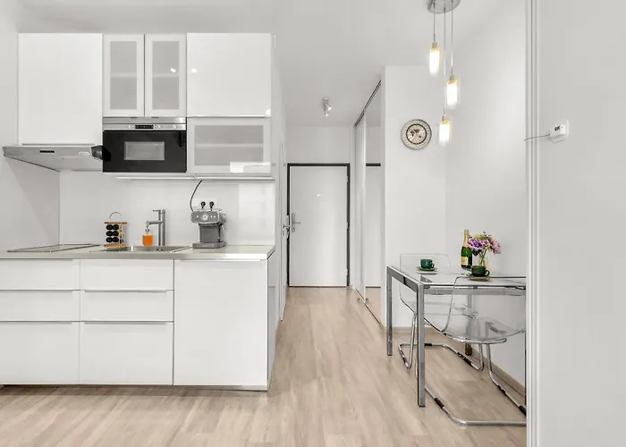 Apartmán Slnecnice With Parking And 24 Hour Check In