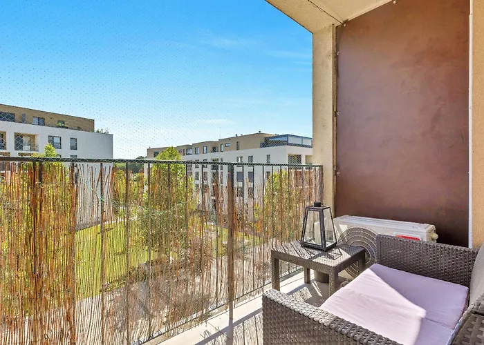 Slnecnice With Parking And 24 Hour Check In *